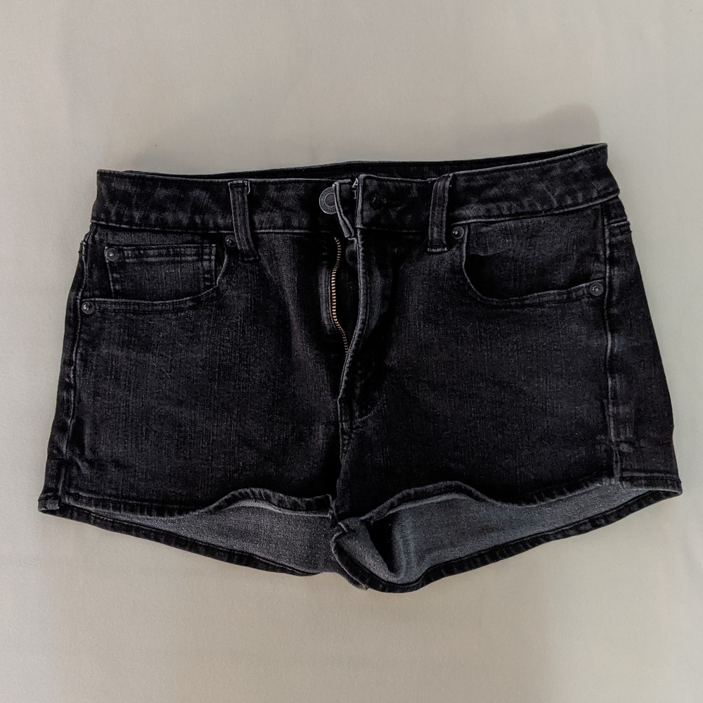 AEO black denim high-waisted  shorts